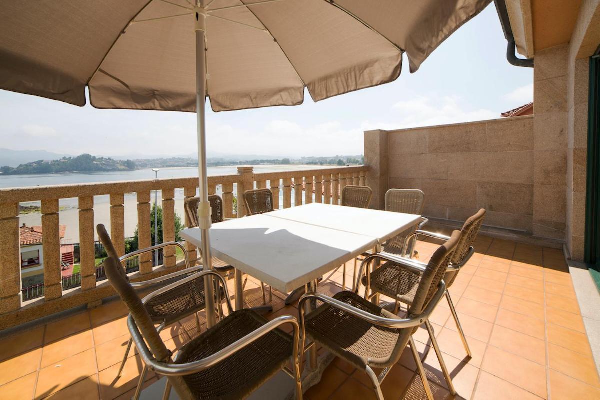 Apartamentos Ria De Bayona Baiona Exterior photo